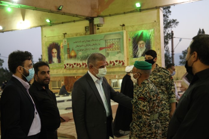 حضور محمدصالح جوکار در گلزار شهدای خلدبرین و ادای احترام به مقام شامخ شهدای انقلاب