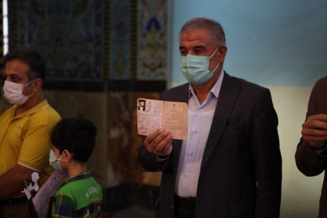 گزارش تصویری محمدصالح جوکار رئیس مجمع نمایندگان استان یزد در صحنه انتخابات ۱۴۰۰